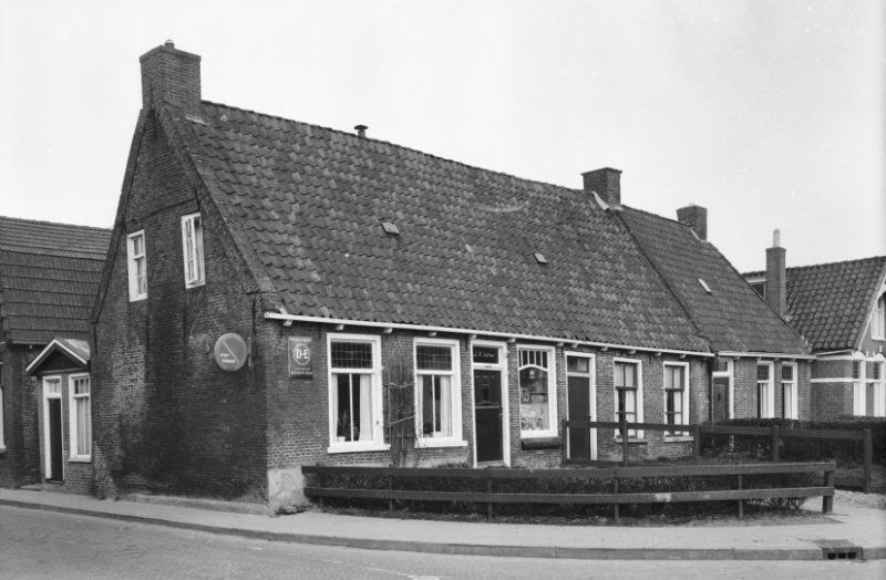 Het nieuwe postkantoor - 1974